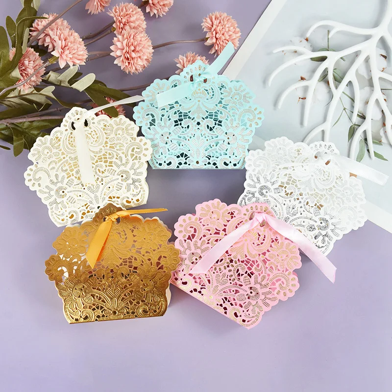 

10pcs European Style Hollow Out Gift Box Bag Wedding Birthday Party Chocolate Candy Packging Boxes Baby Shower Decoration Supply