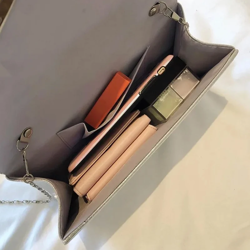 European and American fashion diagonal grab bag sequins PU leather magnetic buckle glitter Ladies party dinner clutch