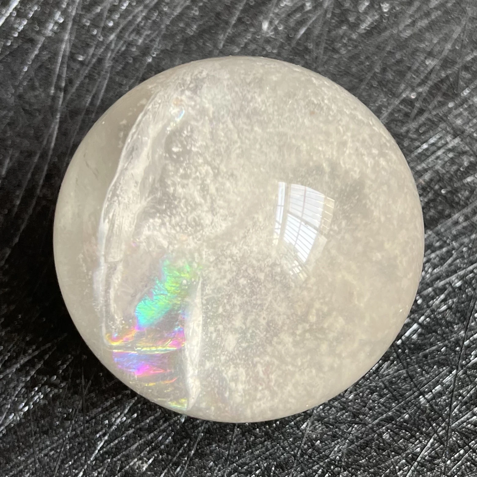 97 г натуральный камень прозрачный кварцевый хрустальный шар радужная зеленая