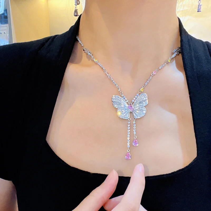 

New Fashion Pendant Necklace Inlay Colorful AAA Zircon Cute Butterfly Tassle Jewelry For Women Wedding Engagement Banquer Gifts