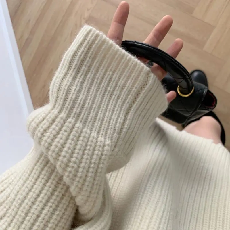 Свитер женский оверсайз с V-образным вырезом теплая одежда повседневный