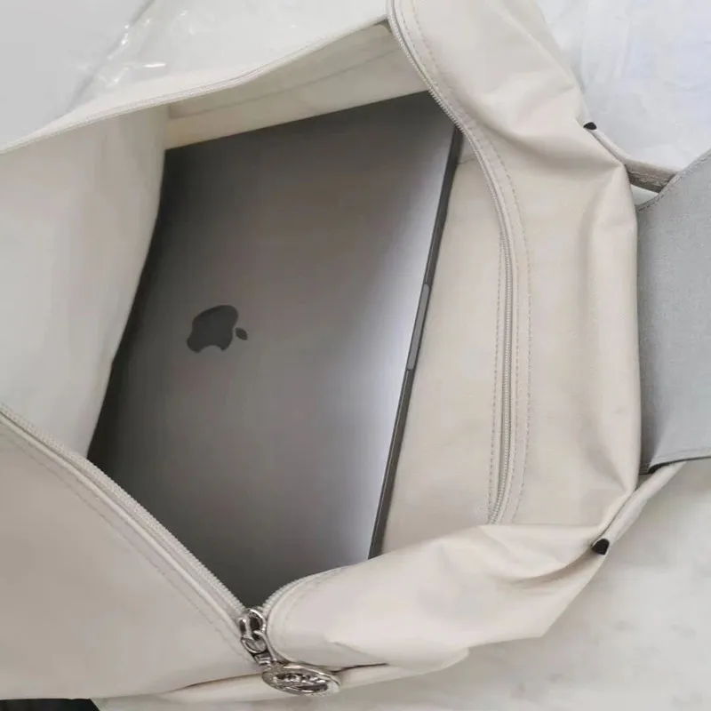 Large Capacity Portable Laptop Handbag File Bag Men And Women Business Briefcase Messenger Bag Nylon Computer Bag