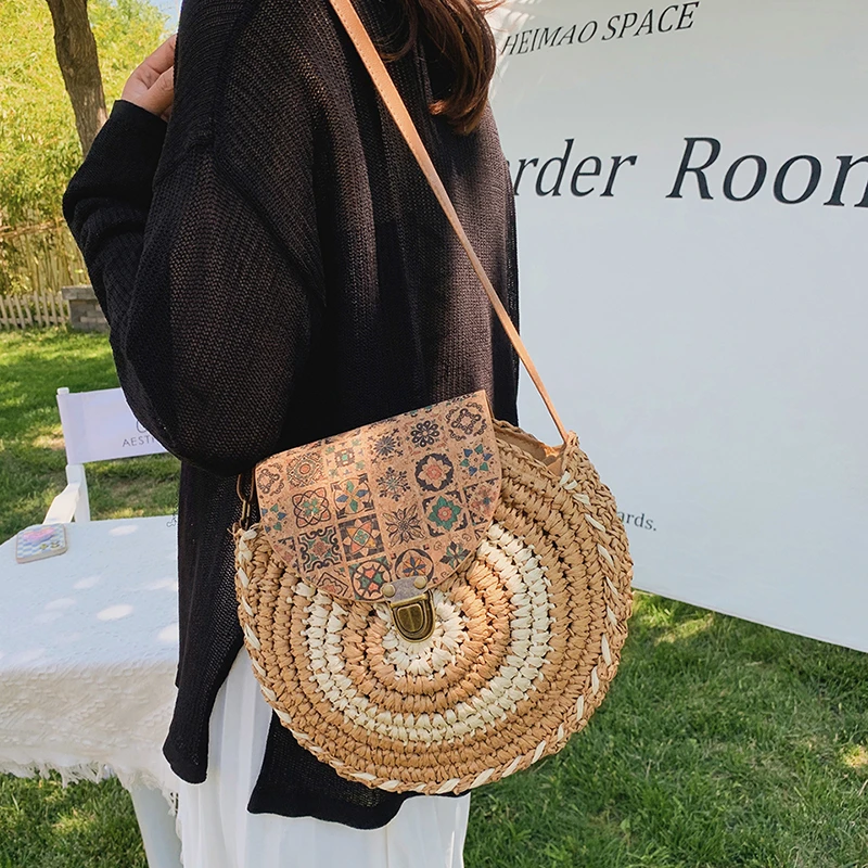 Brand Designer Round Straw Women Shoulder Crossbody Bags 2023 New Handbag Purses Summer Woven Beach Ladies Messenger Travel Bag