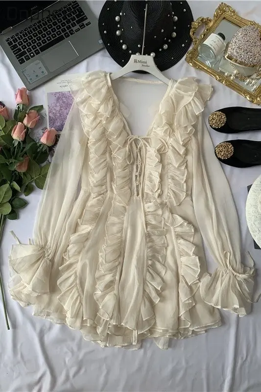 

Autumn and Winter New French Romantic Fairy Style Dress for Women Ruffled V-neck Flared Sleeves Chiffon Dress for Ladies New