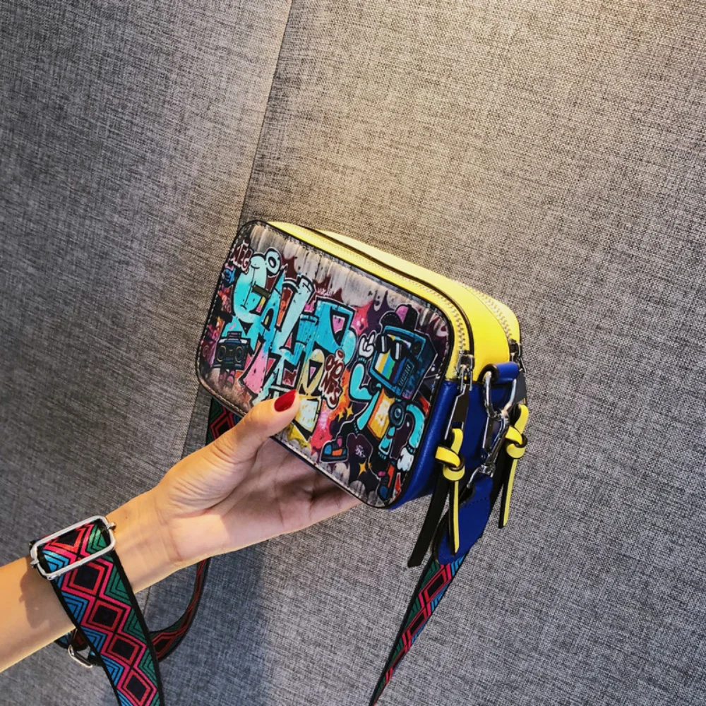 Graffiti PU Leather Crossbody Bags Women Casual Vintage Guitar Strap Camera Shoulder Bag Female Fashion Versatile Handbags