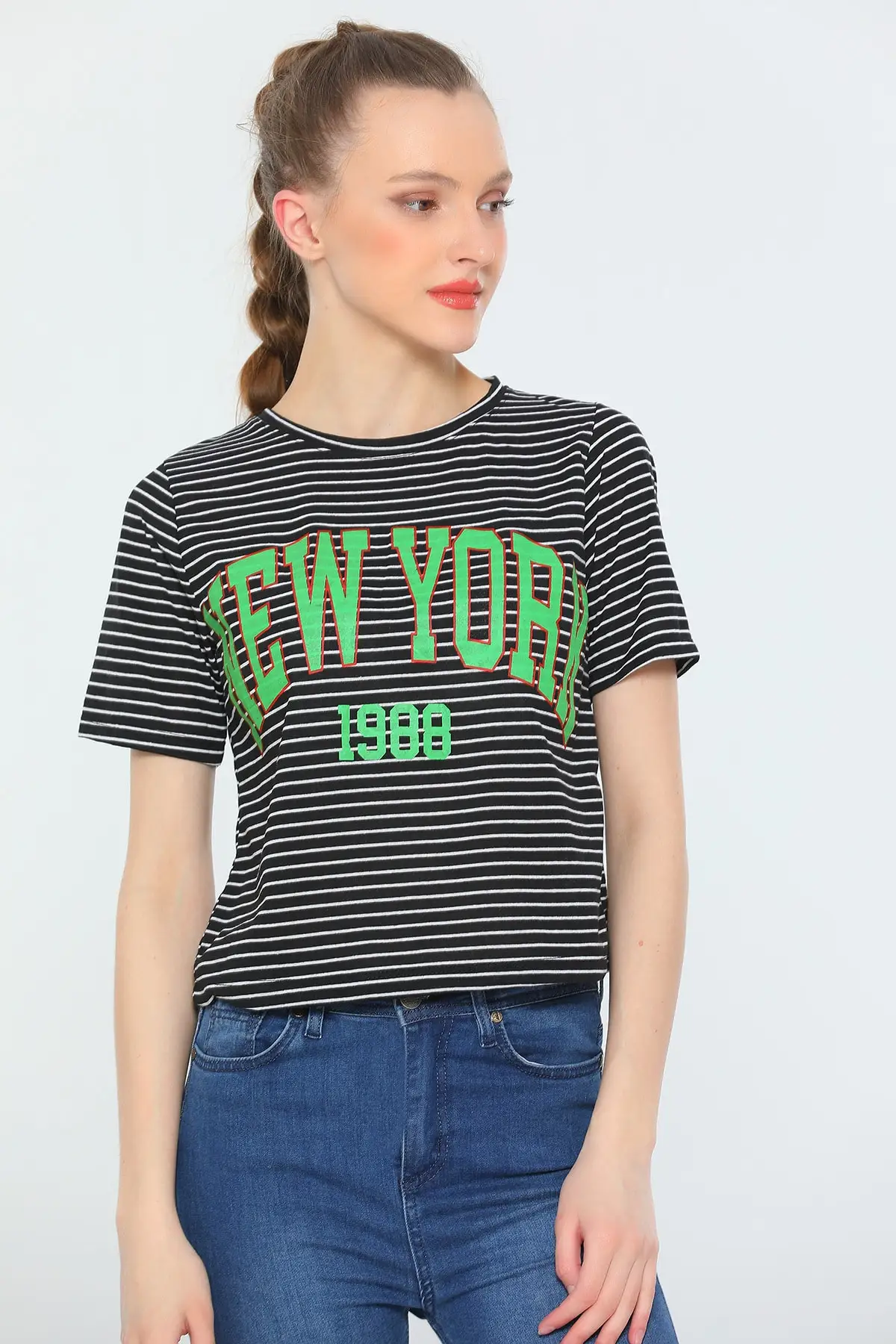 

Black women's Oversize Crew Neck Striped Printed Crop t-shirt