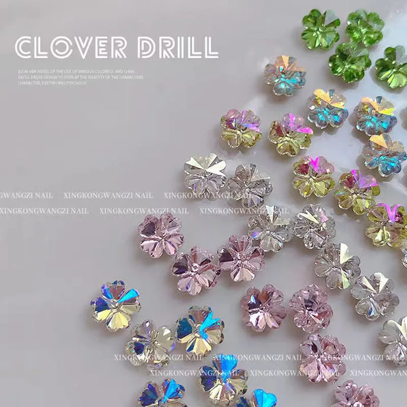 30Pcs Elegant K9 Crystal Heart Four-Leaf Clover Rhinestone Flashing Lucky Flowers Glass Gem For 3D Nails Art Accessory 10*10,8*8