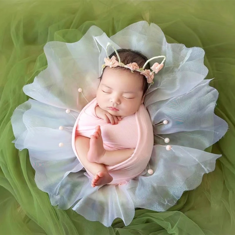 Baby Photoshoot Props  Photo  New Born Baby Suit Headdress Wrapped with Green Gauze