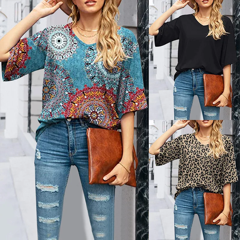 

Vintage Print Shirt T-Shirt Tops For Ladies Plus Size Clothes 2022 Summer Fashion V-neck Short Sleeve Shirt Loose Tops Pullover