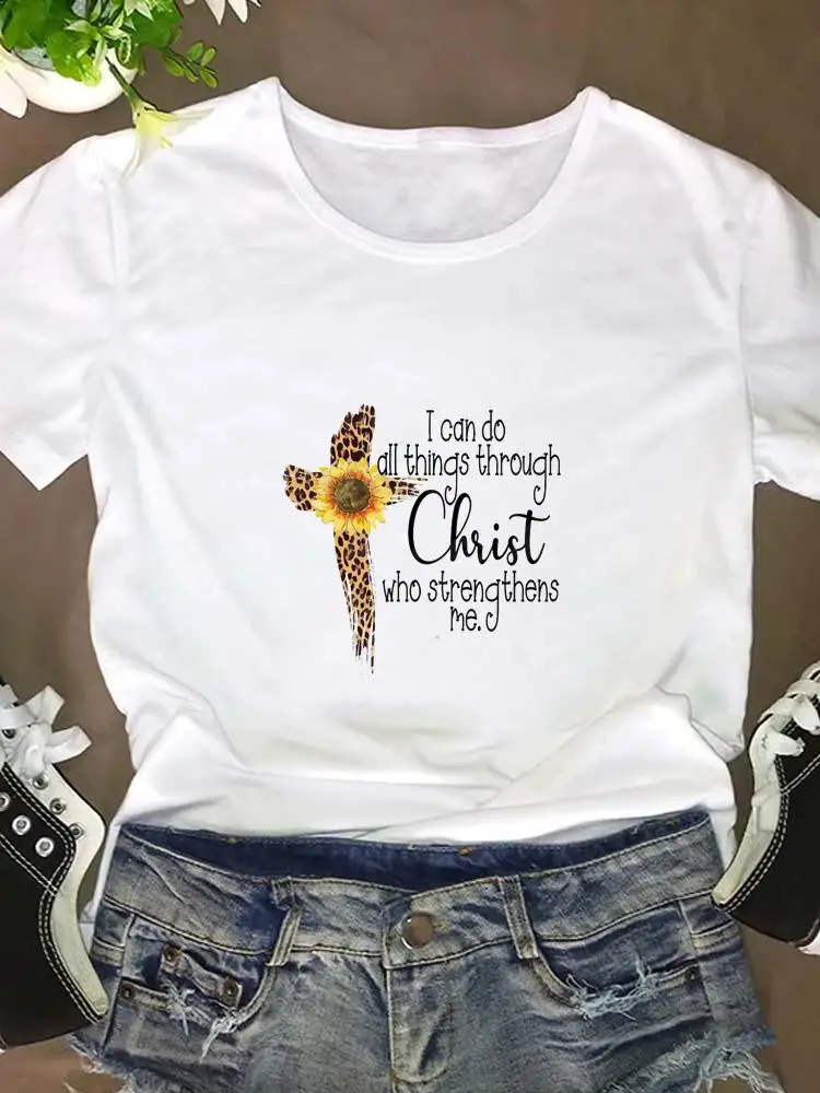 

Женская летняя футболка с коротким рукавом и принтом