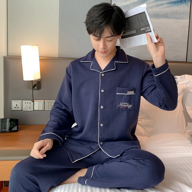 

QUHENG 2022 Spring and Autumn Men's Cotton Sleepwear Pajamas Sets Warm Casual Pajamas Large Size Pajamas for Men Home Clothing
