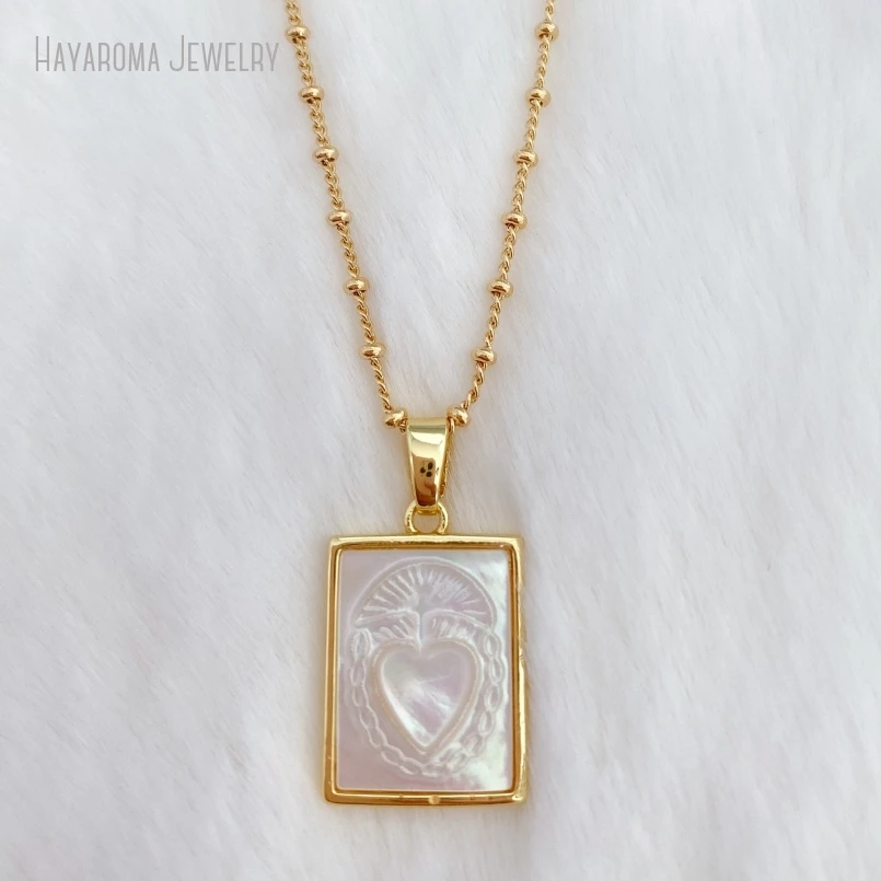 10 шт. перламутровое ожерелье с лопастной медалью в форме святого сердца