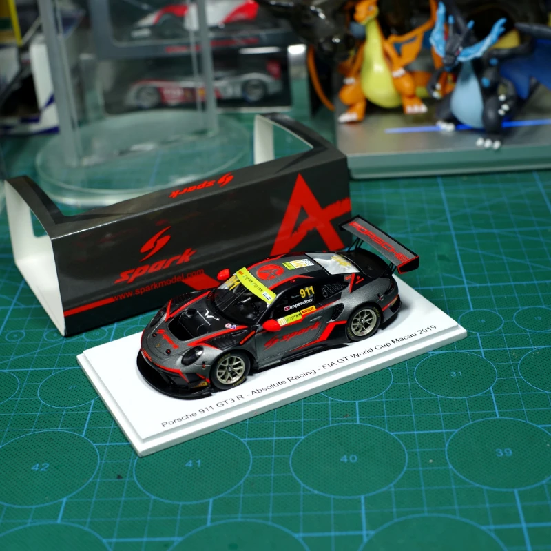 

Модель искрой 1/43 2019 Макао Porsche 911 GT3 R 911 # Abslute модель автомобиля