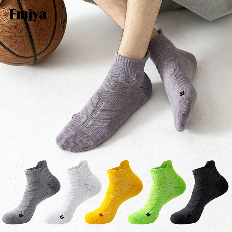 

Men Socks Cotton Thickening Sports Outdoor Basketball Running Cycling Hiking Ear Lifting and Ankle Protection Professional Socks
