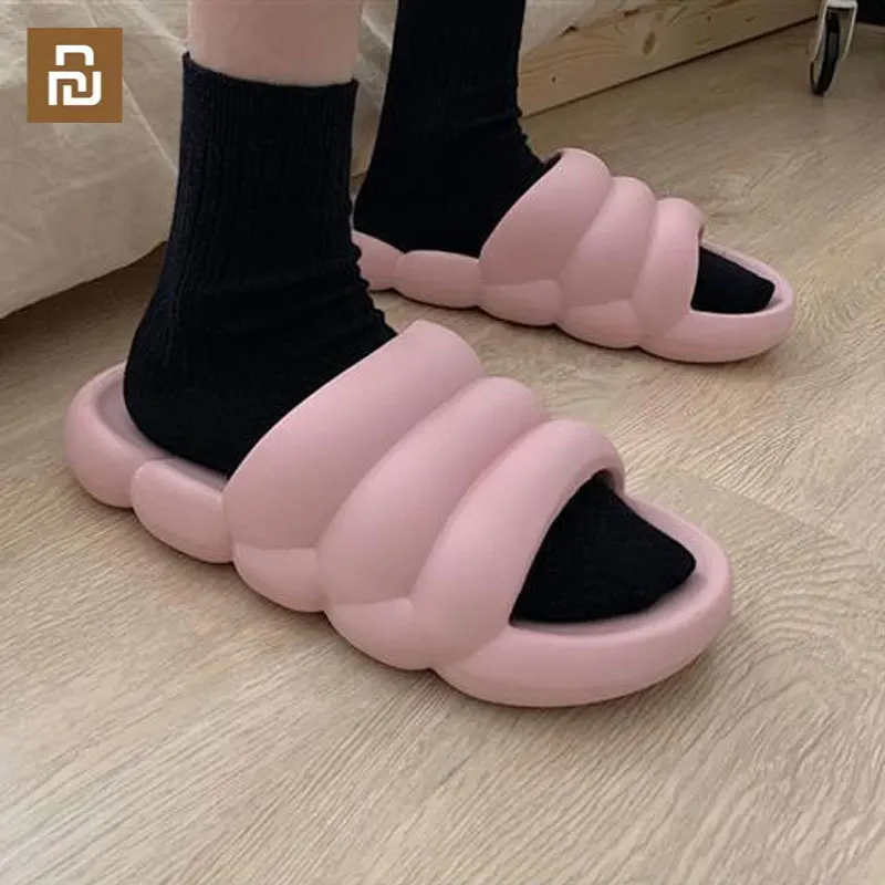 

Шлепанцы Youpin для мужчин и женщин, мягкие сланцы на платформе, Эва, толстая подошва, летние тапочки для дома и ванной, обувь для мужчин и женщи...