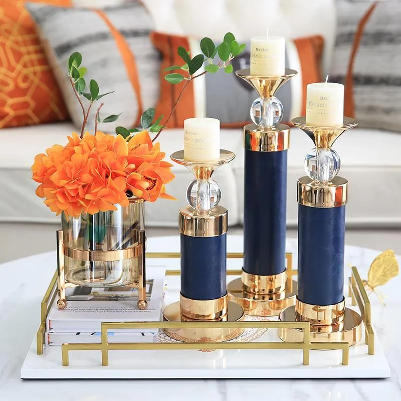 

Modern Creativity Candle Holders Decorations Luxury Nordic Metal Candle Holders Dining Table Decor Sujetavelas Room Decor BC50ZT