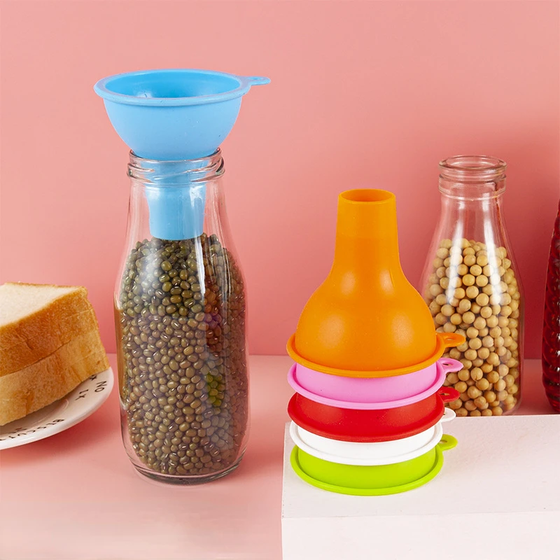 

Silicone wide-mouth funnel milk powder bean funnel large-caliber multi-function wine leak oil leak kitchen accessories