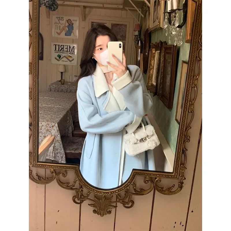 Женская зимняя одежда 2024 двуслойный воротник морской соли синего и белого цвета