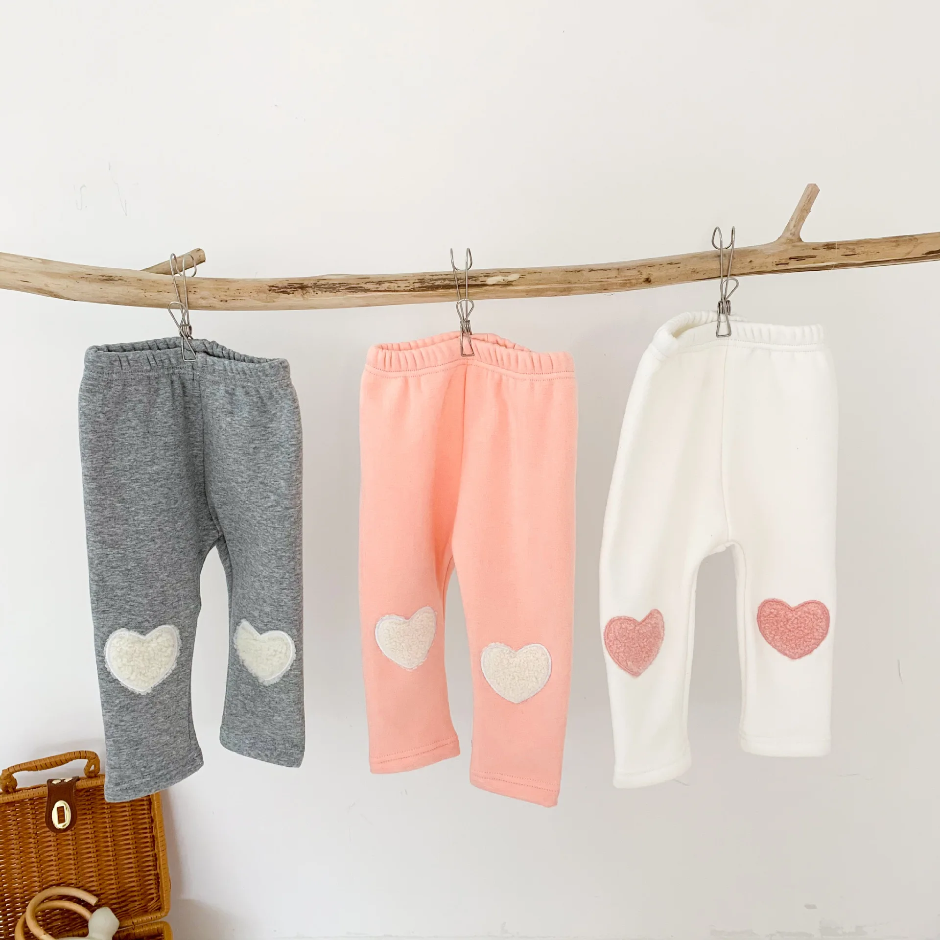 

Леггинсы теплые однотонные для девочек 2-5 лет, на осень/зиму