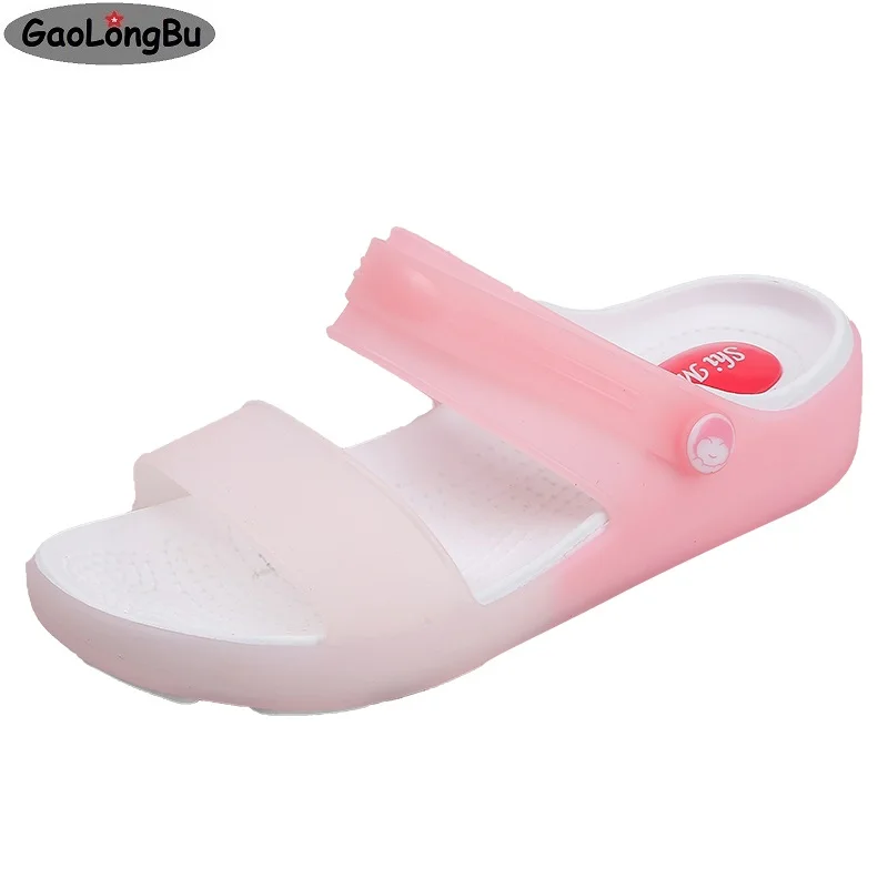 

2022 Summer Women Sandals Garden Clogs Waterproof Shoes Classic Nursing EVA Slippers Hospital Women Work Medical Nurse Girls