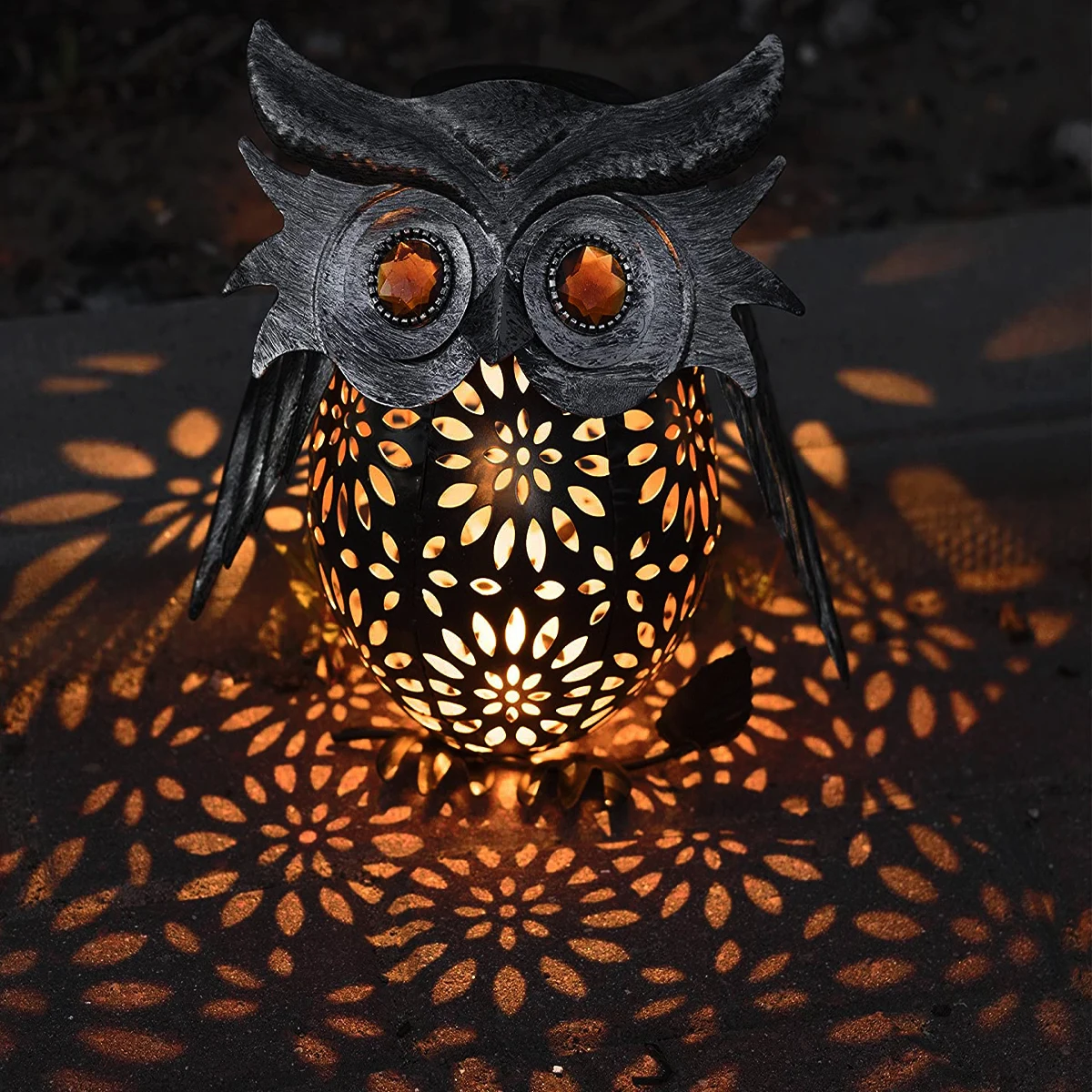 

Solar Lantern Light Owl Hollow Lantern Decor IP65 Waterproof Lamp with Handle LED Garden Hanging Lantern for Party Decor