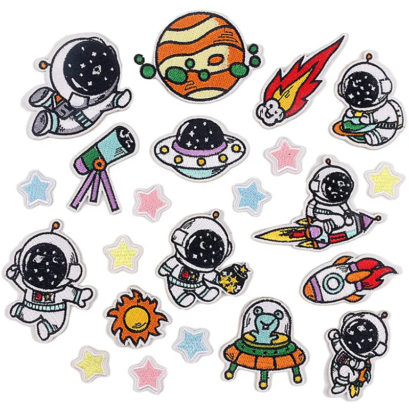 

Cartoon Astronaut Embroidered Cloth Tape Clothing Thermal Paste Piece Flying Rocket Patch Ironing Badge Decorative Accessories