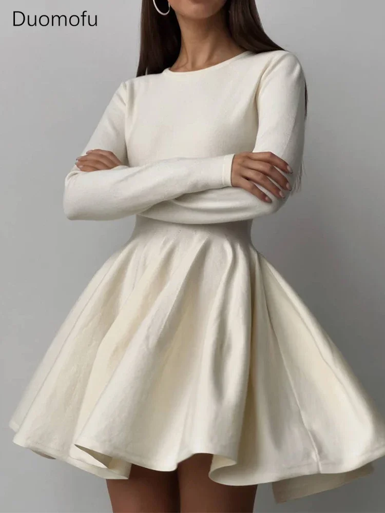 Женское трикотажное платье-свитер