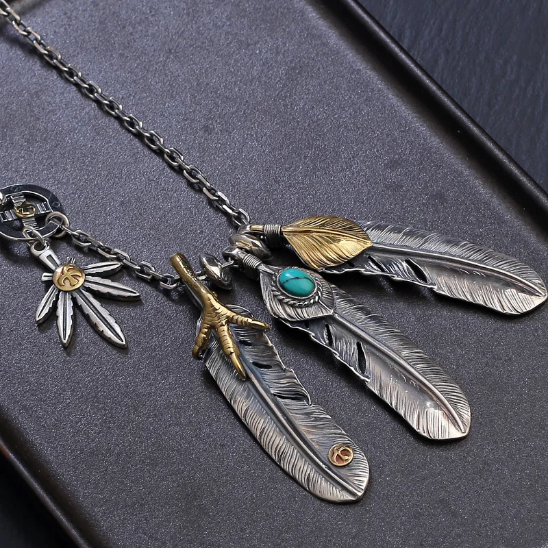 

Ожерелье-цепочка серебряного цвета с натуральным бирюзовым орлом в винтажном стиле