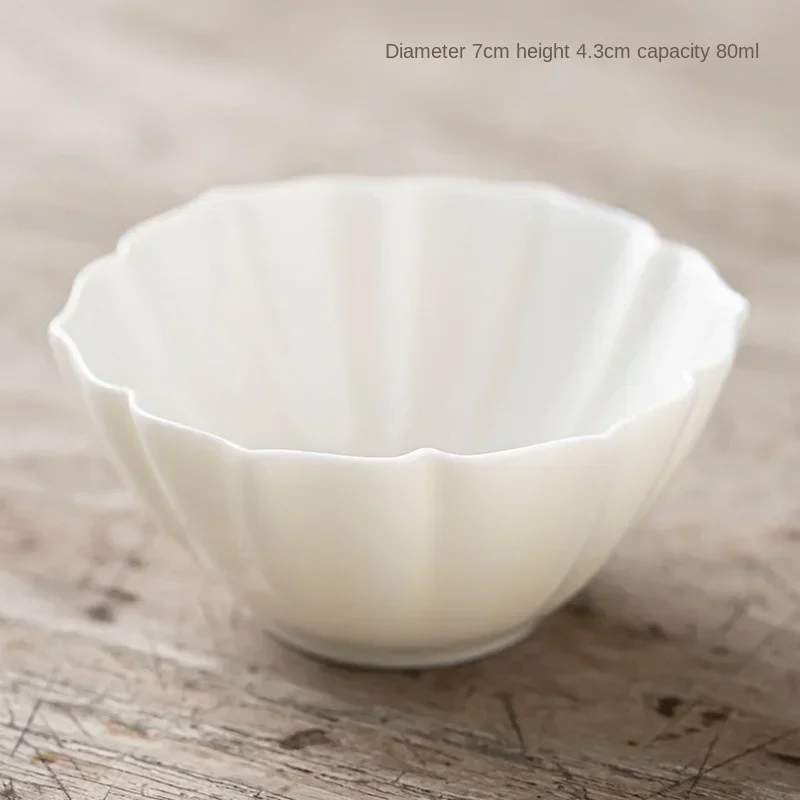 

Фарфоровая чашка для чая PDQ Jade White