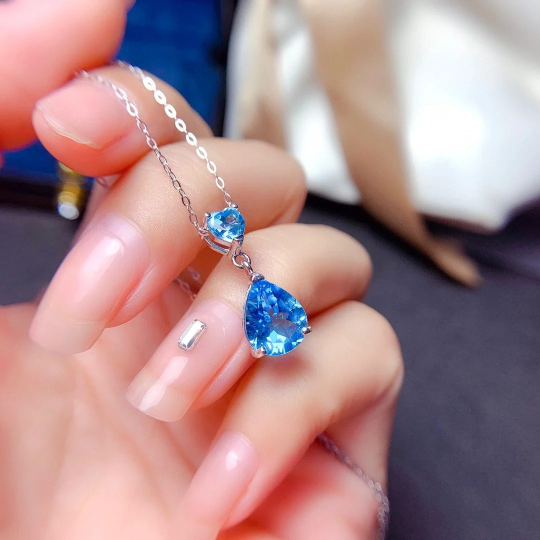 

Natural Swiss Blue Topaz Pendant Women's Japanese and Korean Fashion 925 Silver Necklace