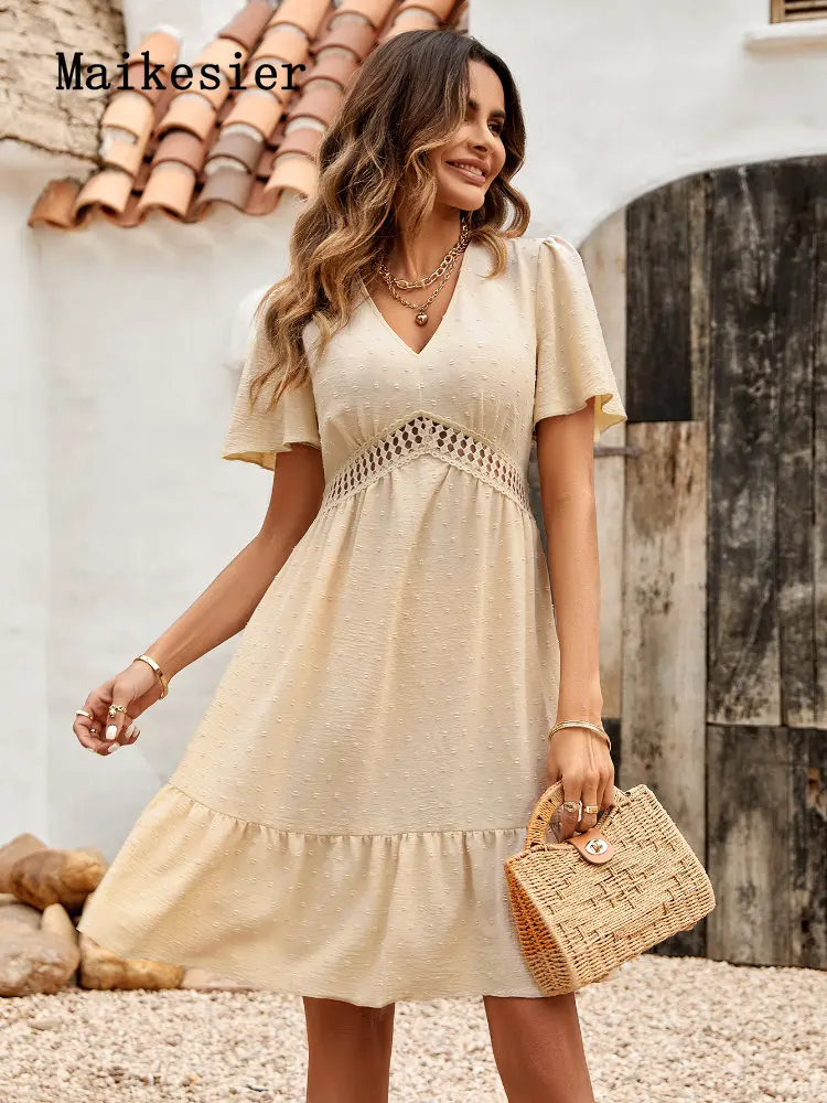 

Женское платье с V-образным вырезом, коротким рукавом