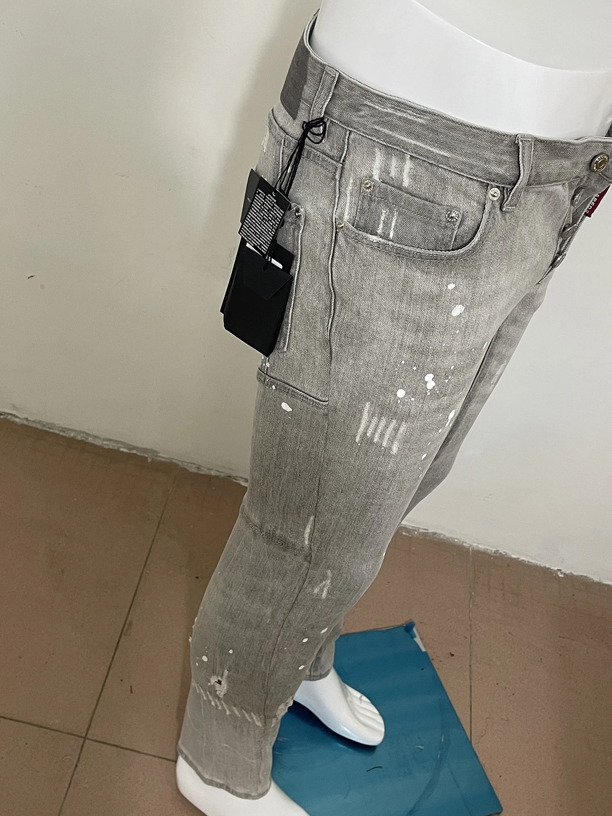 Spring/Summer 2023 new style D2 jeans men wash hole patch slim small feet gray casual color jeans men