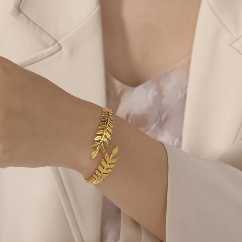 

Stainless Steel Greek Roman Laurel Leaf Bracelet for Women Gold Color Wheat Ears Boho Bangle Jewelry Valentine's Day Gift