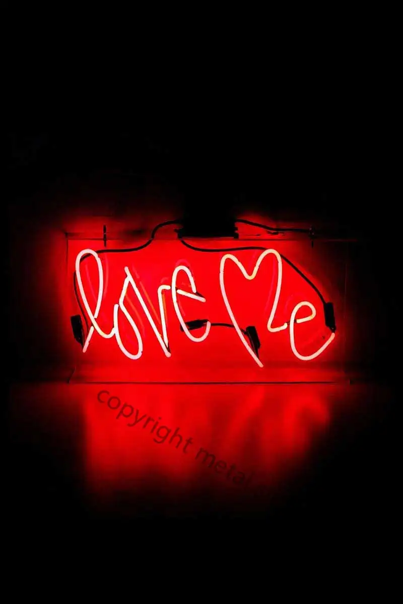 

Неоновая вывеска Love Me, Настенный декор, ретро винтажная металлическая вывеска, жестяные таблички, неоновая вывеска для клуба, мужской пещер...