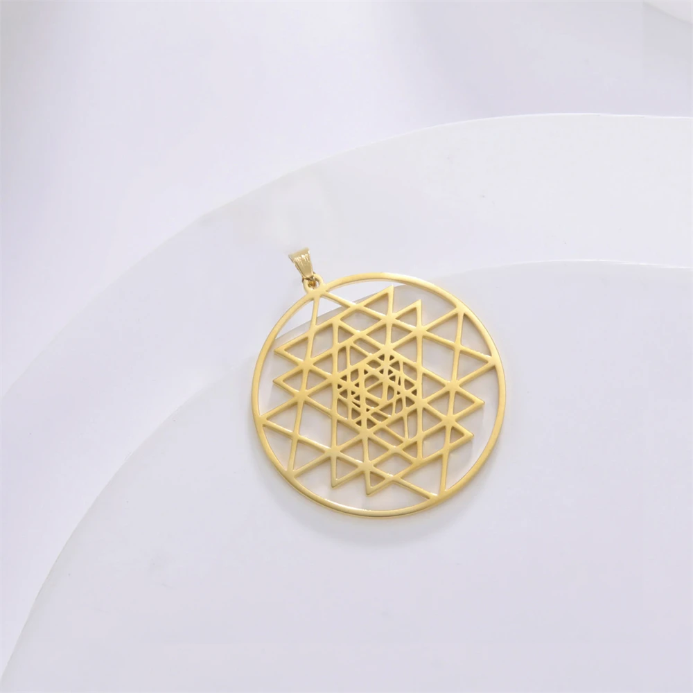 5pcs/Lot Hollowed Overlapping Triangle Pendants Diy Handmade Necklace Accessories Stainless Steel Keychain Charms Wholesale