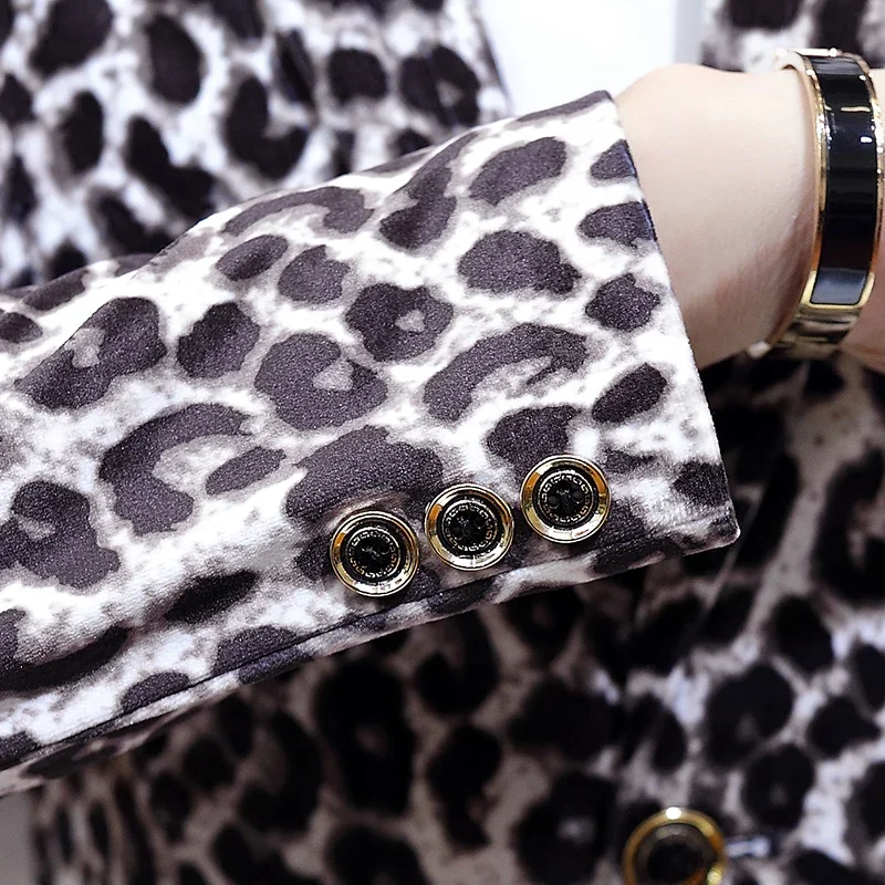 Мужской блейзер с леопардовым принтом в британском стиле