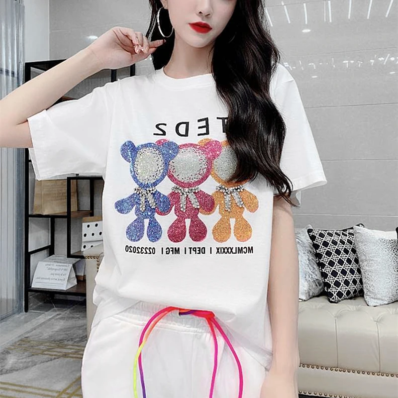 

Винтажные милые футболки с медведем и кристаллами, женские летние хлопковые черные и белые топы с мультяшным рисунком, милые свободные повс...