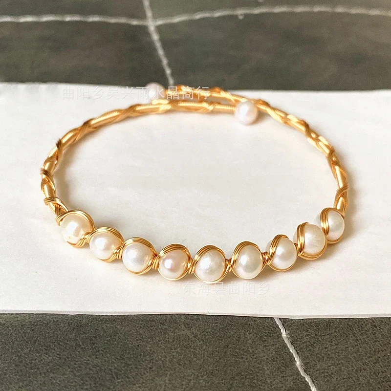 Модные браслеты-манжеты с пресноводным натуральным жемчугом белый/фиолетовый