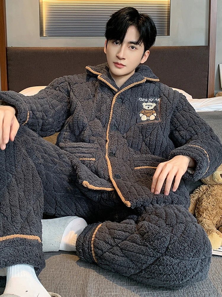 Пижамы мужские зимние новые утолщенные трехслойные стеганые теплые коралловые