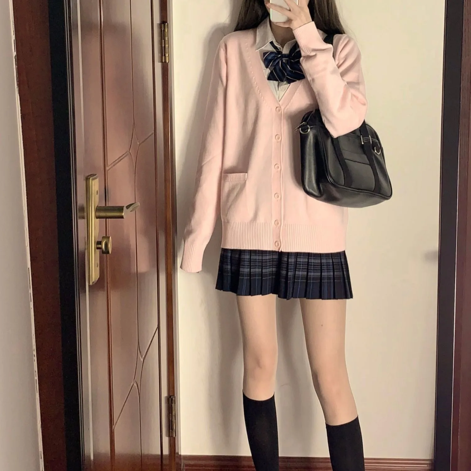 Женский трикотажный кардиган