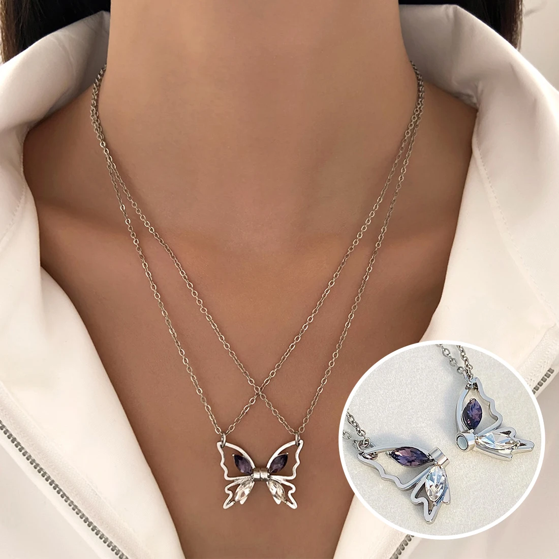 

Exquisite Zircon Hollow Butterfly Couple Necklace For Women Elegant Magnetic Insect Pendant Clavicle Chain Wedding Engagement
