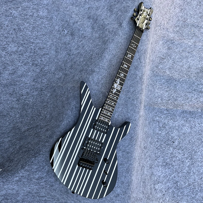 

Classic all-round electric guitar, rosewood fingerboard, double vibrato, professional performance level, free delivery to home.