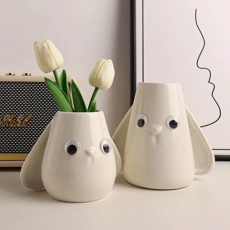 

Cream ins style ceramic vase, living room flower arrangement, dry flower creative dining table decoration and ornaments