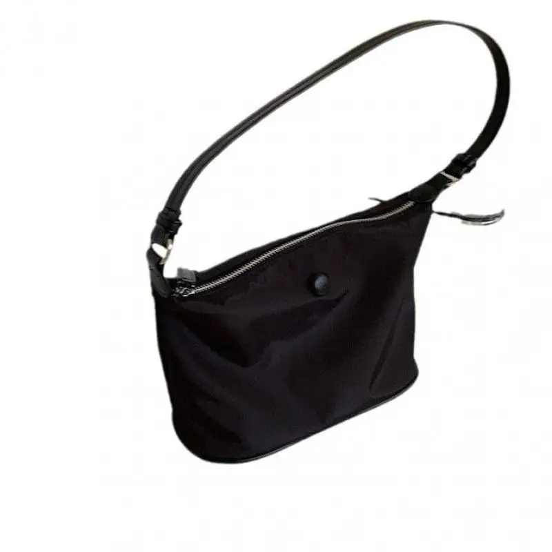 

2023 New Brand Underarm Bag Women's Bag Handbag Lightweight Waterproof Oxford Fabric Shoulder Bag Commuter Zipper Women's Bag