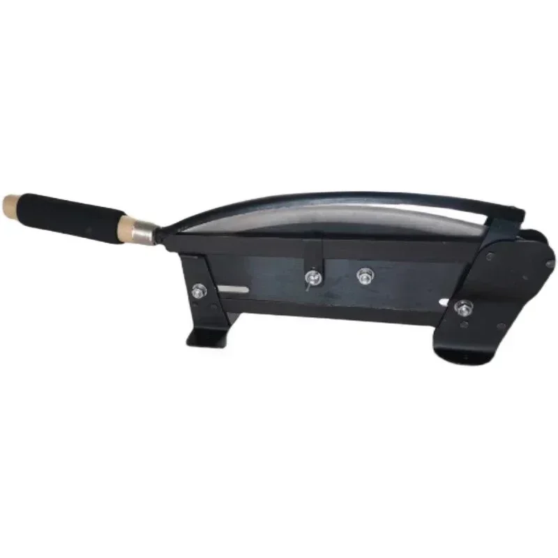 

Маленькая гильотина для трав 360