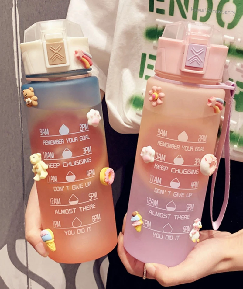 

900ml Cute Plastic Sports Water Bottle Gradient Portable Water Cup Time Maker Scale Frosted Travel Outdoor School Drink Bottle