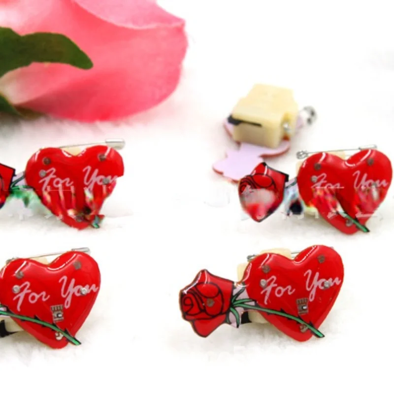 

Rose Love Brooch Badge Valentine Day Party Creative Decoration Gifts Props Bar