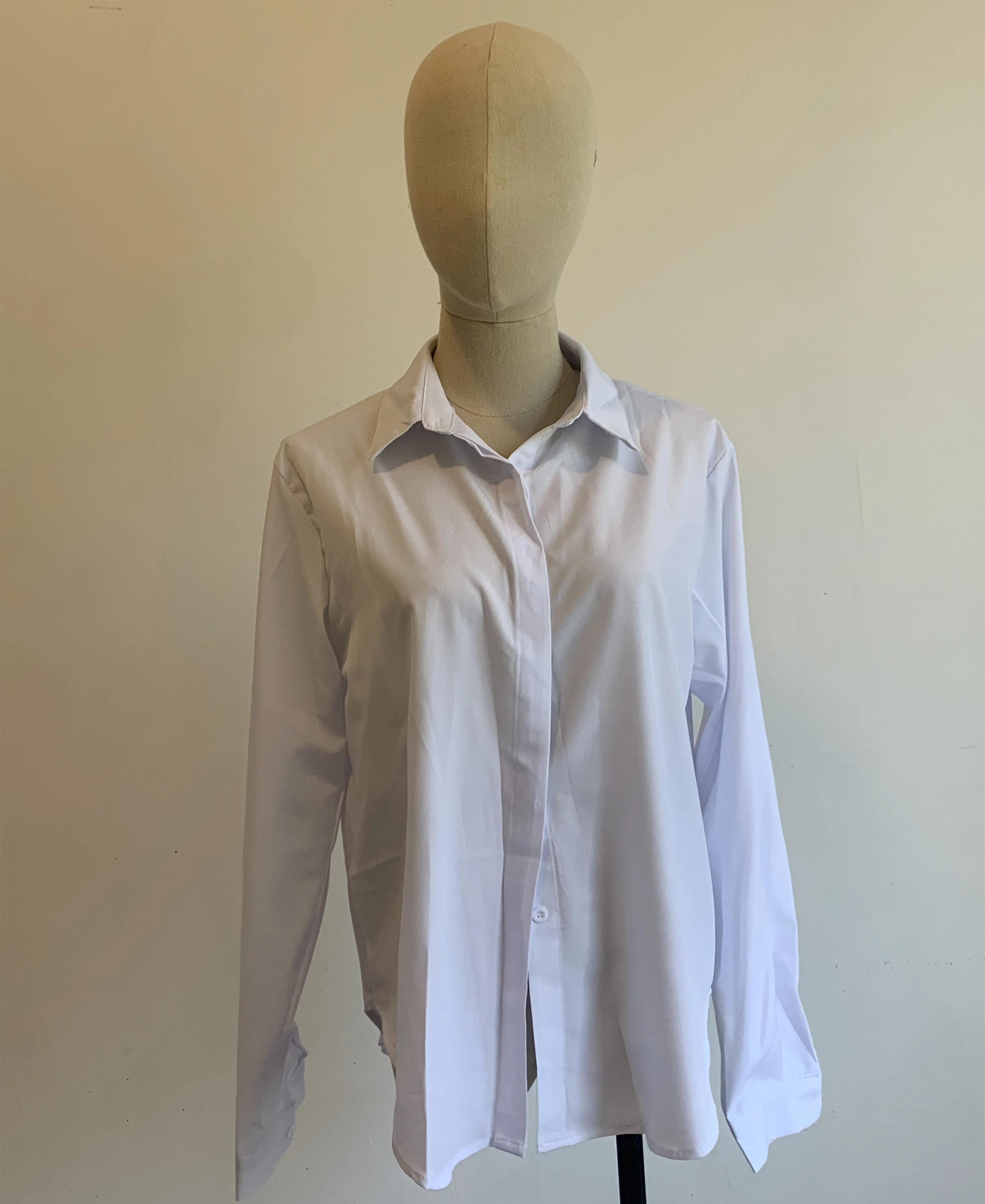 Женская рубашка оверсайз с длинным рукавом белая элегантная свободная офисная