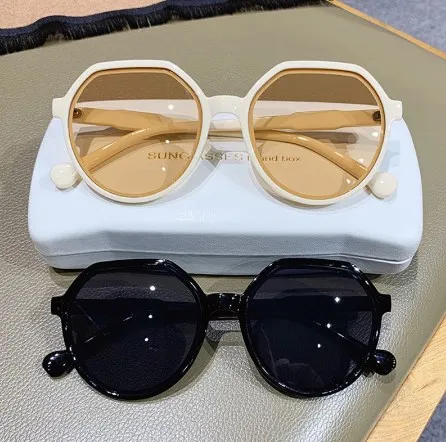 

New Sunglasses Small Frame Ins Net Red Retro Street Shooting Sunglasses Korean Version Of Small Face Sunglasse