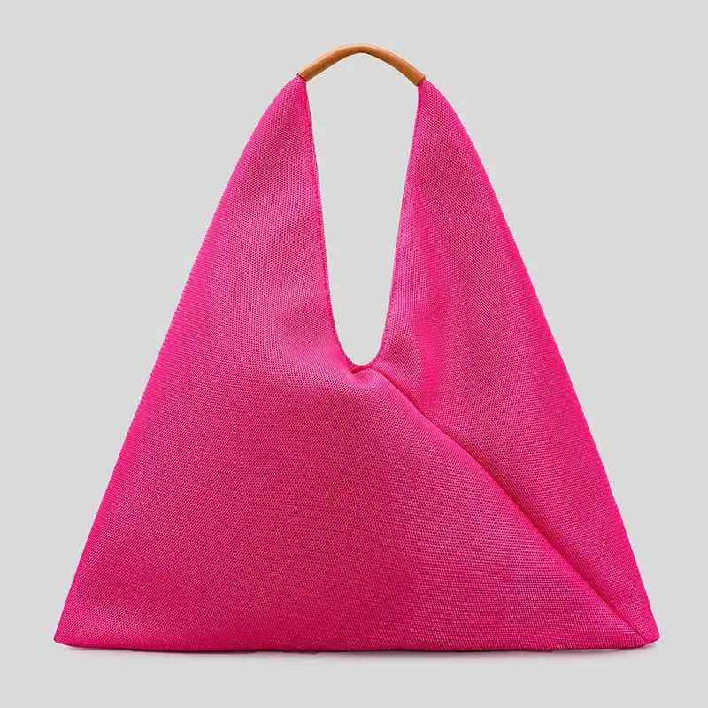 

Новинка весна-лето 2023, Высококачественная вместительная сумка большого размера, сумка на плечо с одинаковым названием, модная сумка для подмышек, седельная сумка, сумка на плечо